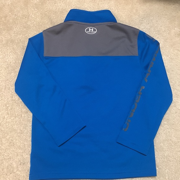 Under Armour pullover size 5 - Picture 5 of 5